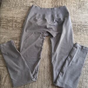 Alphalete Leggings size small